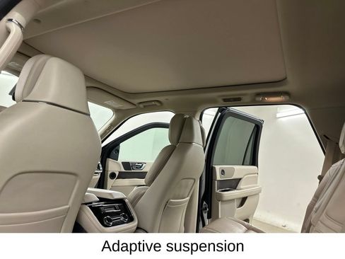 Used 2021 Lincoln Navigator Reserve w/ Equipment Group 208A AWD/4WD image 30