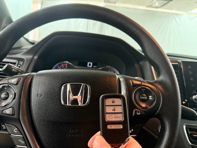 Used 2023 Honda Ridgeline Sport image 23