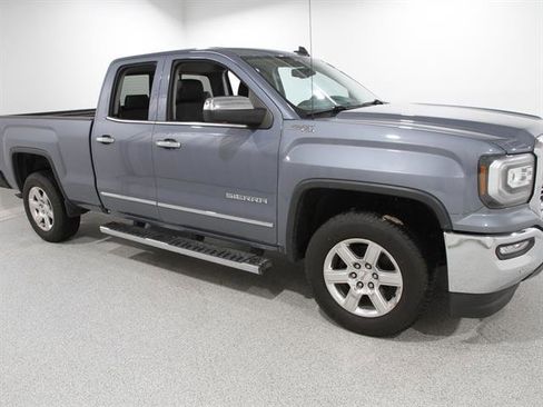 Used 2016 GMC Sierra 1500 SLT w/ SLT Preferred Package image 1