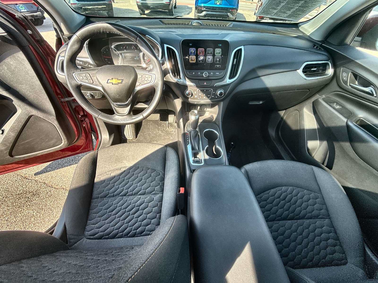 Certified 2018 Chevrolet Equinox LT w/ Sun & Infotainment Package AWD/4WD image 20