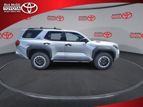 New 2026 Toyota 4Runner TRD Off-Road Premium AWD/4WD image 9