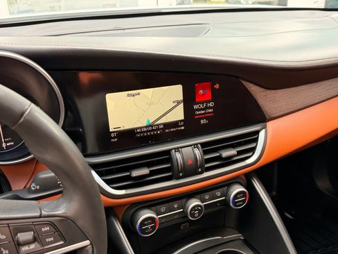 Used 2017 Alfa Romeo Giulia Ti RWD image 42