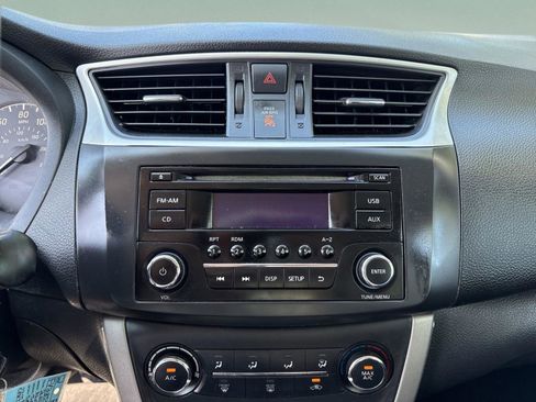 Used 2015 Nissan Sentra S FWD image 32