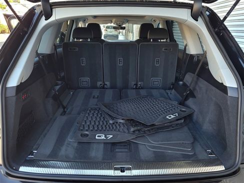 Used 2022 Audi Q7 3.0T Premium Plus w/ Premium Plus Package image 27