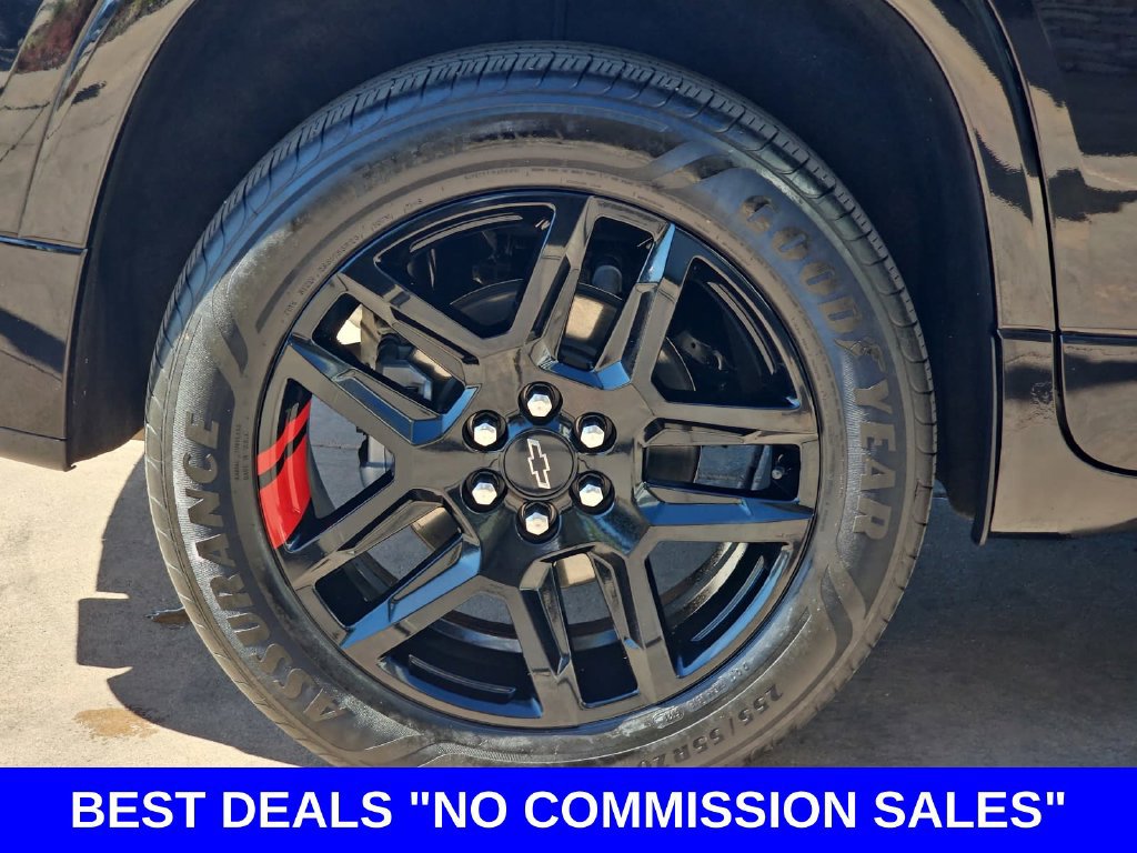 Used 2023 Chevrolet Traverse Premier w/ Redline Edition AWD/4WD image 40