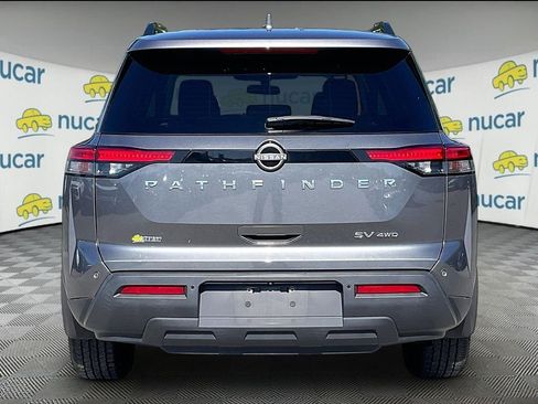 Used 2022 Nissan Pathfinder SV AWD/4WD image 5