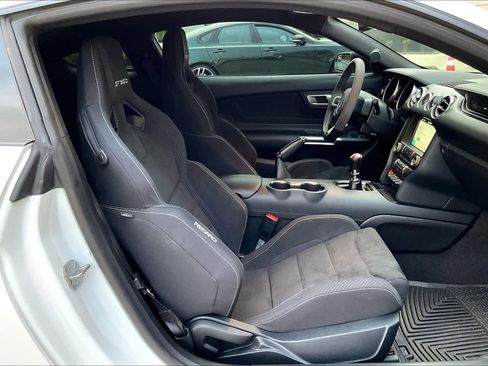 Used 2018 Ford Mustang Shelby GT350 w/ Electronics Package image 11