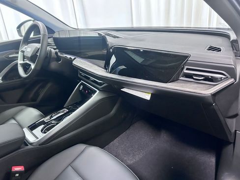 New 2026 Audi Q5 Premium Plus image 22