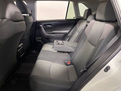 Certified 2022 Toyota RAV4 XLE FWD image 13