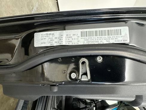 Used 2017 RAM 1500 Express w/ Black Ram 1500 Express Group AWD/4WD image 31