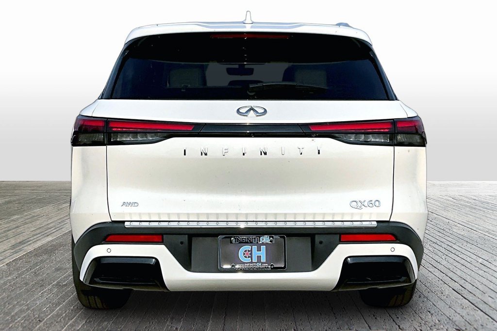 Certified 2024 INFINITI QX60 Luxe w/ Vision Package AWD/4WD image 7