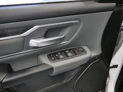 Certified 2022 RAM 1500 Big Horn image 8