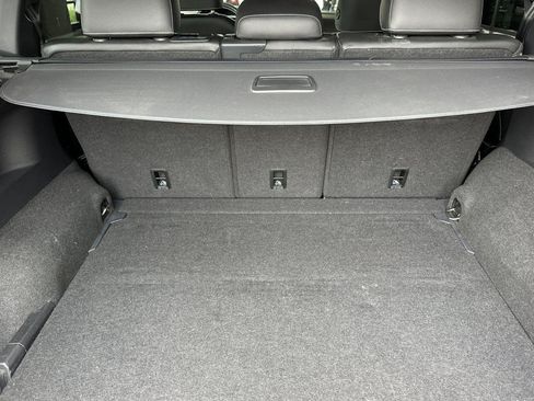 Certified 2023 Volkswagen Tiguan SEL R-Line AWD/4WD image 15