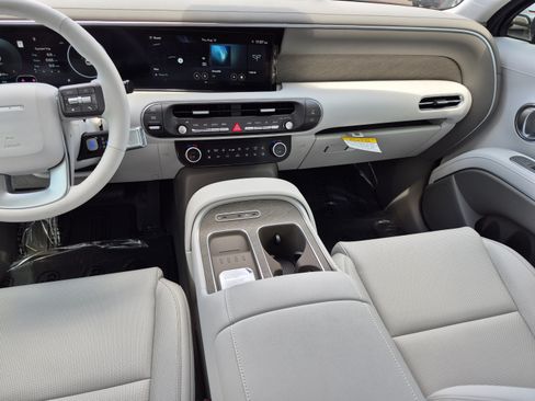 New 2026 Hyundai Palisade SEL Premium FWD image 13