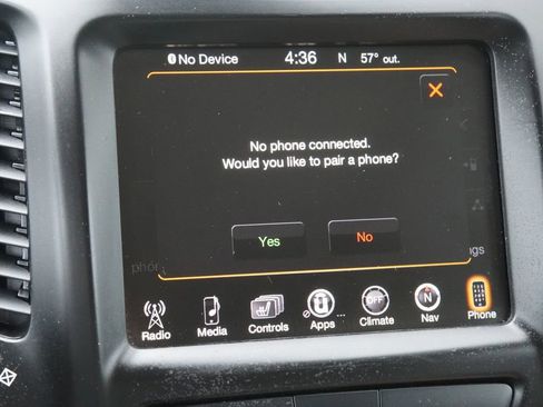 Used 2016 Jeep Cherokee Limited AWD/4WD image 32