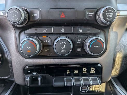 Used 2021 RAM 1500 Big Horn image 24