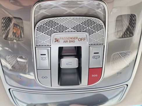 New 2026 Genesis GV70 2.5T Advanced image 18