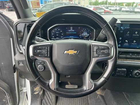 Used 2024 Chevrolet Silverado 2500 LT AWD/4WD image 18