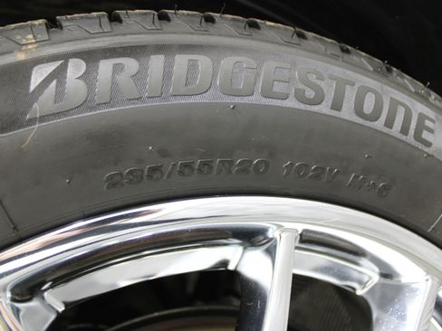 Used 2015 Cadillac SRX Performance w/ Driver Awareness Package image 39