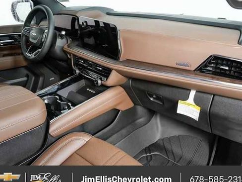 New 2026 Chevrolet Tahoe High Country w/ Sun And Tow Package AWD/4WD image 23
