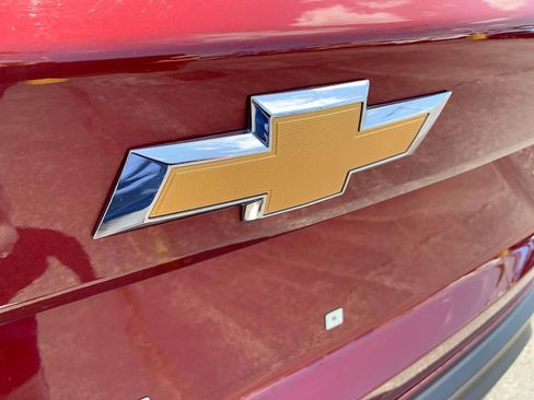 Certified 2024 Chevrolet Trax LS w/ LS Convenience Package FWD image 28