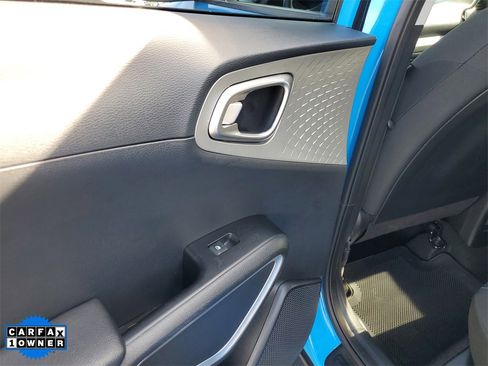 Used 2023 Kia Soul S image 15