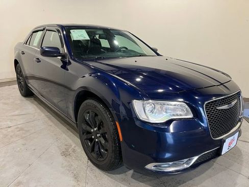 Used 2016 Chrysler 300 Limited w/ Driver Convenience Group AWD/4WD image 2