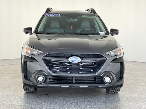 Certified 2025 Subaru Outback Premium w/ Popular Package #1A image 10