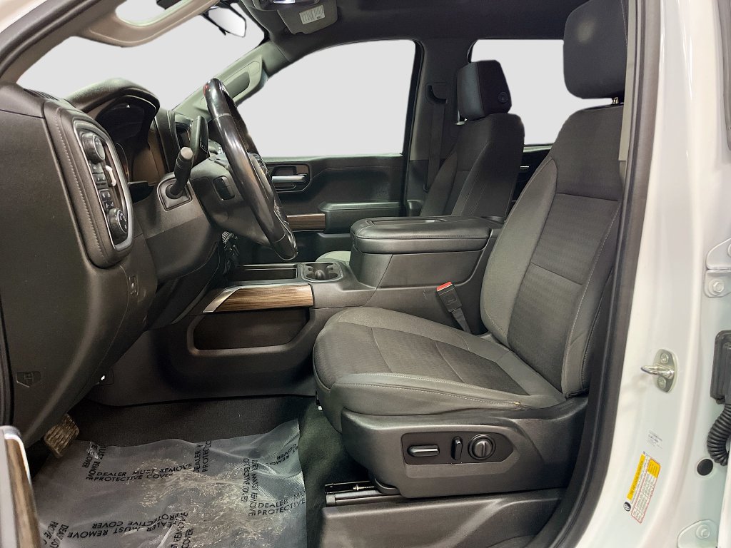 Used 2021 Chevrolet Silverado 1500 LT Trail Boss w/ Convenience Package II AWD/4WD image 20