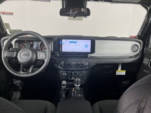 New 2025 Jeep Gladiator Sport image 12