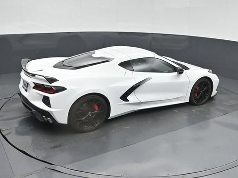 Used 2022 Chevrolet Corvette Stingray Premium Cpe w/ Z51 Performance Package RWD image 42