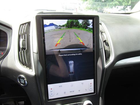 Used 2024 Ford Edge SEL AWD/4WD image 14
