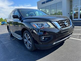 Used 2019 Nissan Pathfinder Platinum AWD/4WD video 2