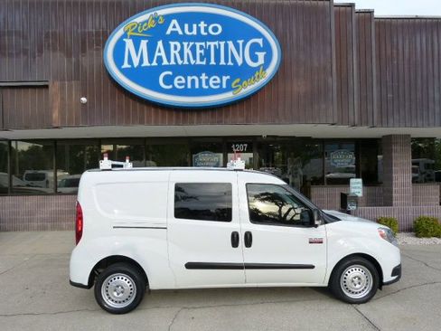 Used 2022 RAM ProMaster City Wagon image 4