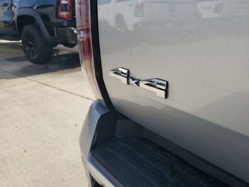 Used 2024 Toyota Tundra Limited image 9