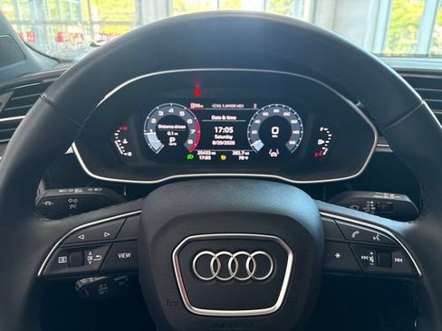 Used 2024 Audi Q3 2.0T Premium AWD/4WD image 14