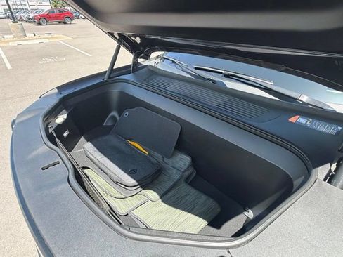 Used 2023 Rivian R1S Adventure AWD/4WD image 28