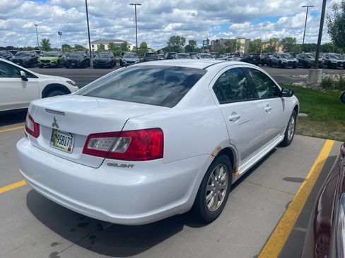 Used 2010 Mitsubishi Galant FWD image 8