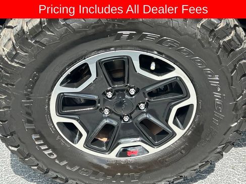Used 2014 Jeep Wrangler Sport AWD/4WD image 18