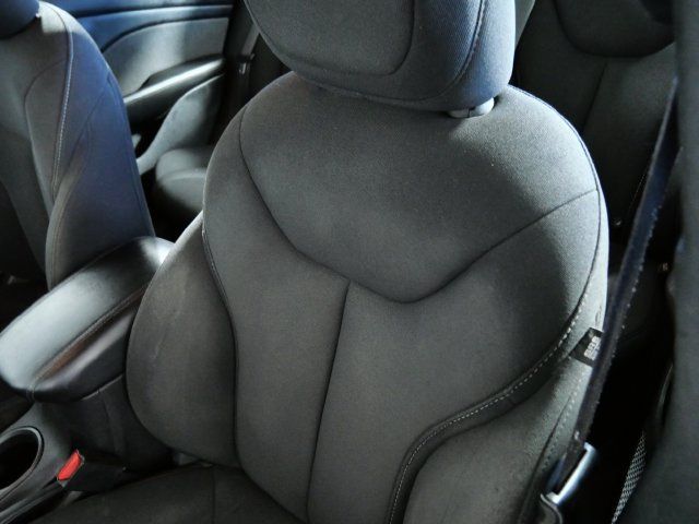 Used 2013 Dodge Dart SXT FWD image 16