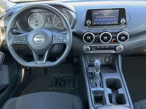 Used 2024 Nissan Sentra S image 11