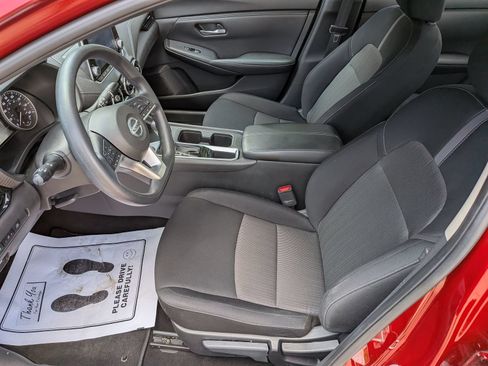 Certified 2023 Nissan Sentra SV FWD image 26