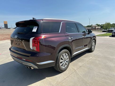 Used 2024 Hyundai Palisade SEL FWD image 5