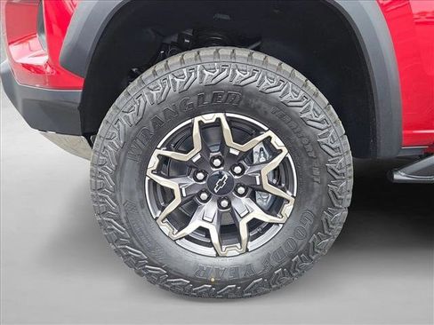 New 2026 Chevrolet Colorado ZR2 AWD/4WD image 10