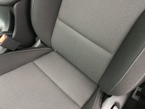 Used 2023 Kia Forte LXS image 19