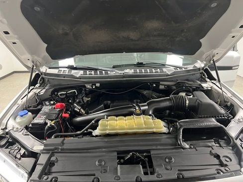 Used 2019 Ford F150 Lariat w/ Equipment Group 502A Luxury image 62