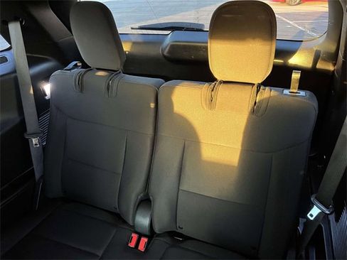 Certified 2020 Ford Explorer XLT w/ Class III Trailer Tow Package image 26