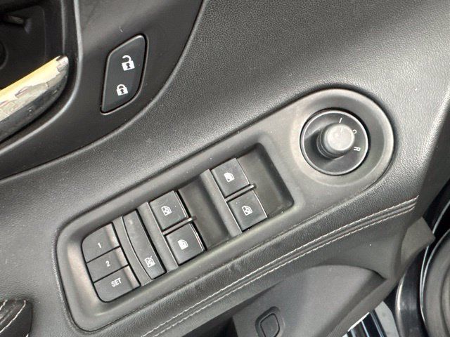 Used 2015 Buick LaCrosse Leather w/ Experience Buick Package FWD image 20