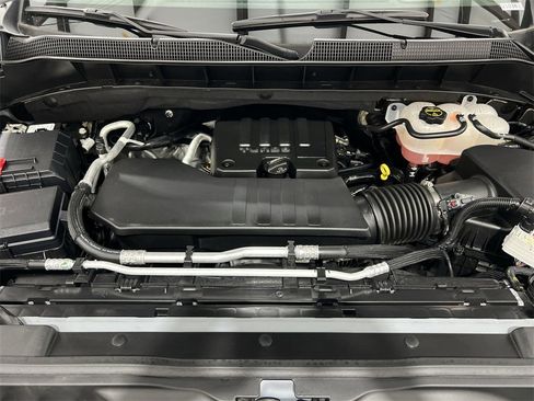 Used 2025 Chevrolet Silverado 1500 Custom image 26