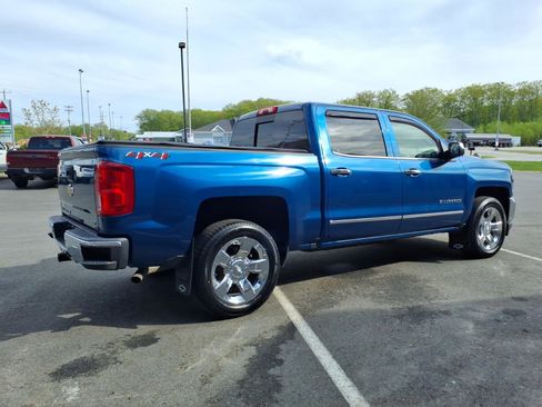 Used 2018 Chevrolet Silverado 1500 LTZ w/ Sport Package AWD/4WD image 5